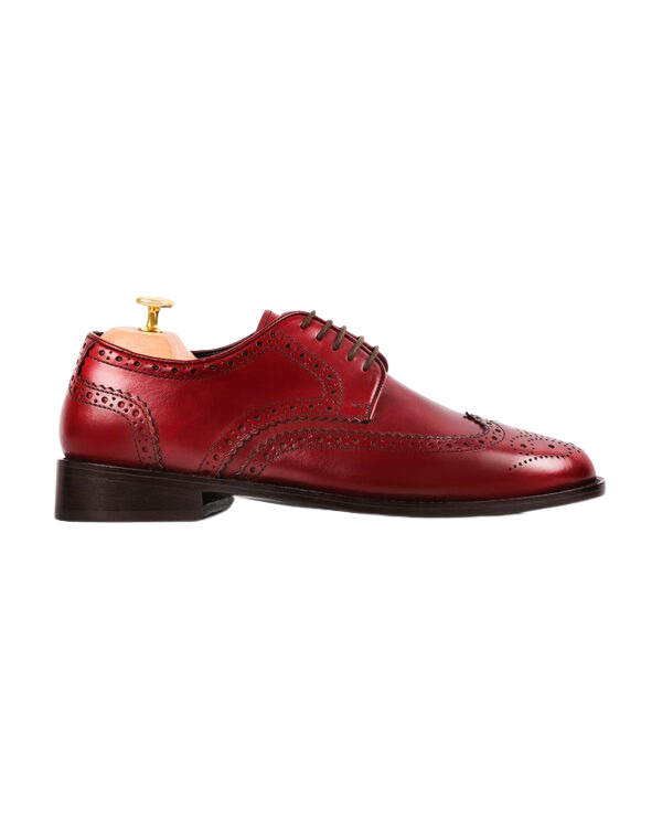 Medallion wingtip derby burgundy crust