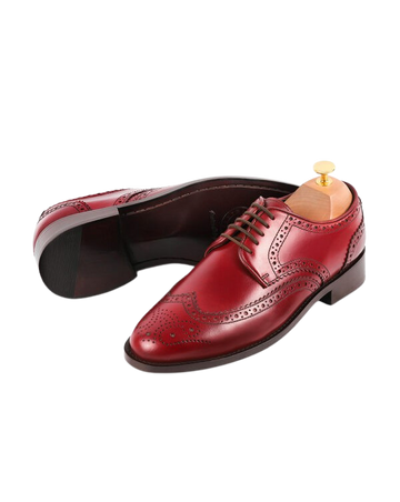 Medallion wingtip derby burgundy crust